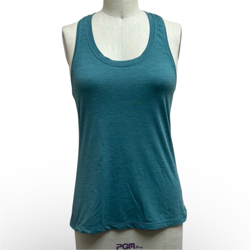 Vuori Lux Preformance Tack Top Teal Size